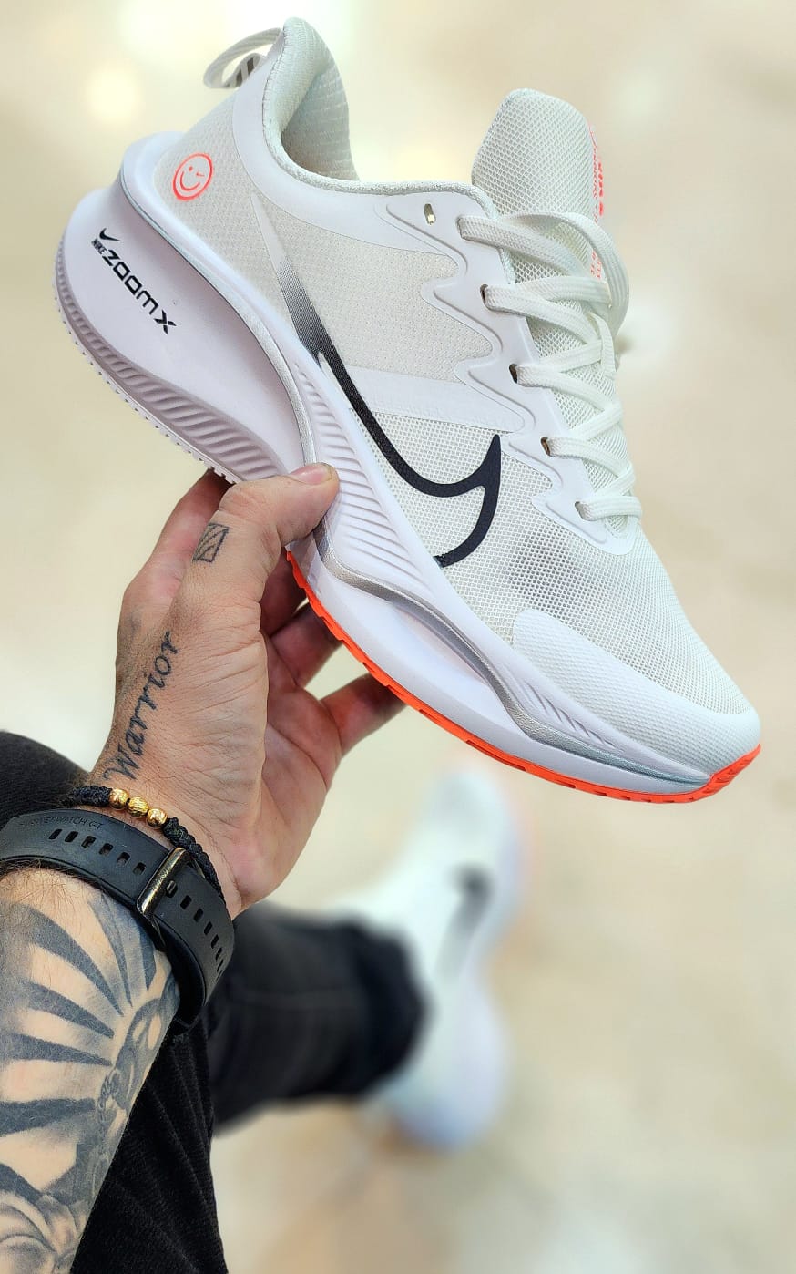 Nike Air Max 270 React