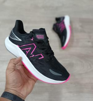 New Balance Propel V3