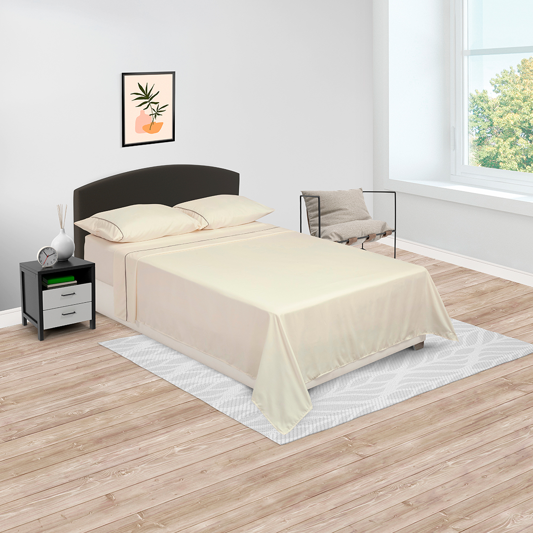 Juego De Sábanas Linea Básicos Crema Suavizada