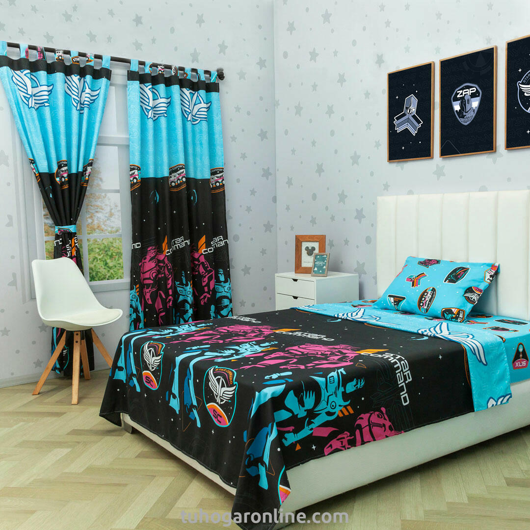 JUEGO DE SÁBANA CON CORTINAS LIGHTYEAR COMANDO ESTELAR