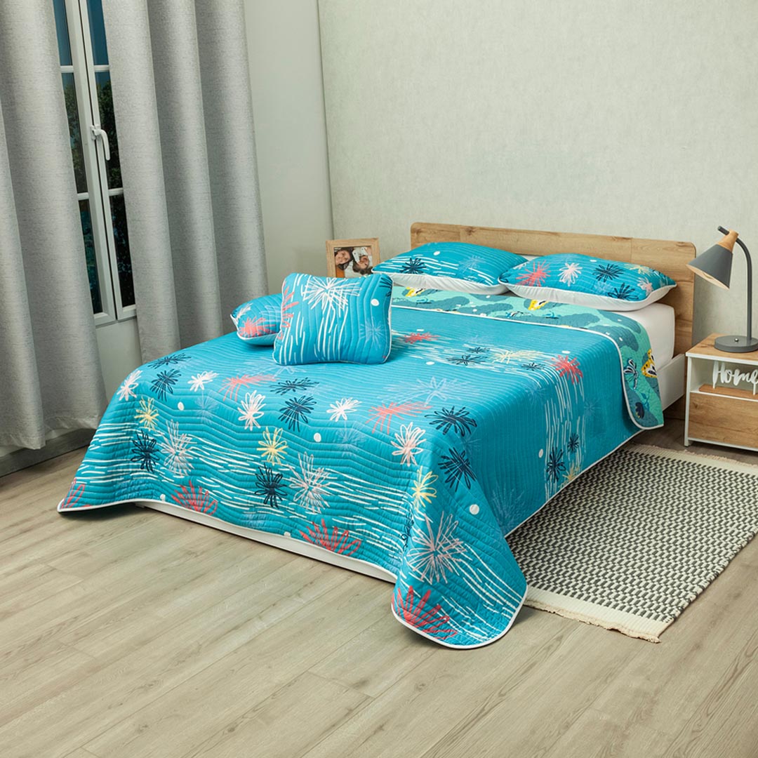 Cubrelecho Estampado Prensado Doble Faz  Líneas Encantadas Azul