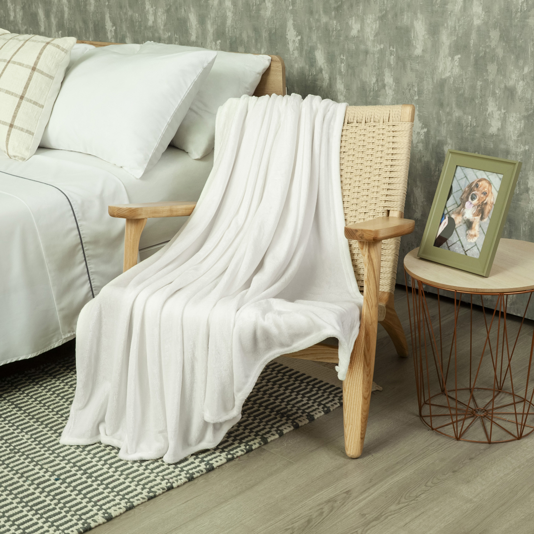 Cobija Piel Durazno Soft Blanco